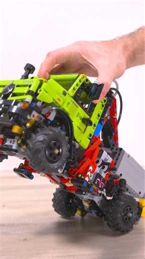 LEGO 42242 Functions Pt2 | LEGO Mercedes Benz Unimog U 5023 Crane | Showcase 42242 LEGO Technic 2026