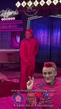 Tweedy the Clown, Clowning around at Giffords Circus #shorts