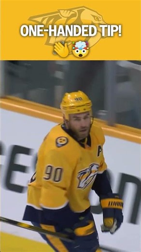 Sneaky ONE-HANDED deflection 🤫