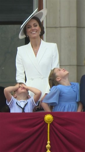 Adorable Prince Louis Steals the Show for Queen's Jubilee Flypast | Royal Throwback
