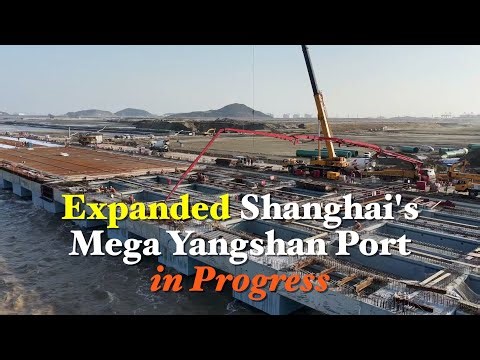 Construction underway on 10bln-yuan mega automated terminal at Shanghai Yangshan Port