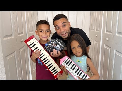 Giving Away 1,000 Roblox Gift Card + Popular Songs + Games 🎹🎮🎶💙✨
