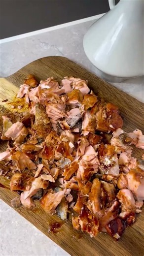 TERIYAKI SALMON SALAD RECIPE