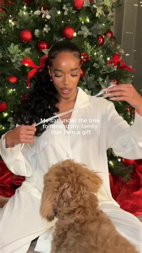 Remember, your presence is the present 🤩🎁✨️ @jasminelovell is wearing our Curly Corkscrew Ponytail in shade Dark Brown #hairextensions #gifting #christmas #hairinspo