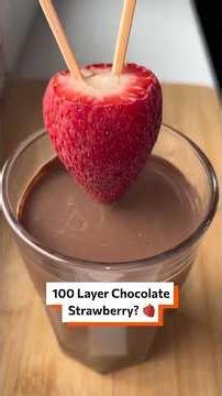 100 Layer Chocolate Strawberry 🍓🍫 #chocolate #100layers #strawberries