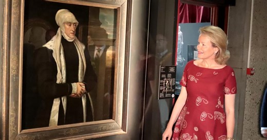 La Reine Mathilde en visite à Mariemont pour Marie de Hongrie : « Une reine enthousiaste, chaleureuse, cultivée et très intéressée par notre exposition »