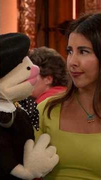 Trina’s puppet is exactly who she thinks she is #HollywoodArts