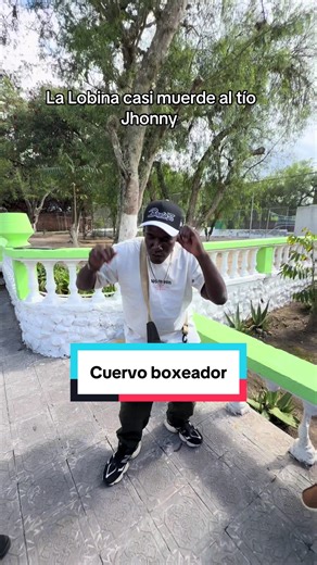 El cuervo boxeador con el tío Jhonny