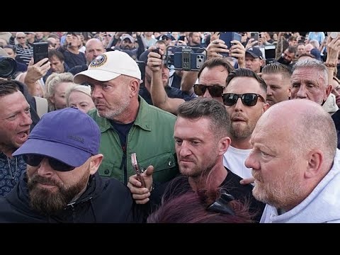 UK: Police and protesters clash at Southampton rally over student killing