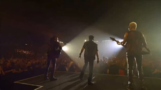 “Holiday” - Scorpions Live at Saarbrücken