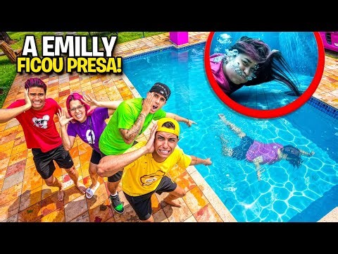O CABELO DA EMILLY PRENDEU NO RALO DA PISCINA *Socorremos ela ?