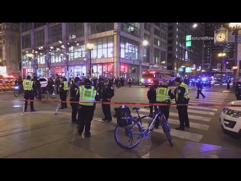 Chicago's revised curfew proposal clears committee