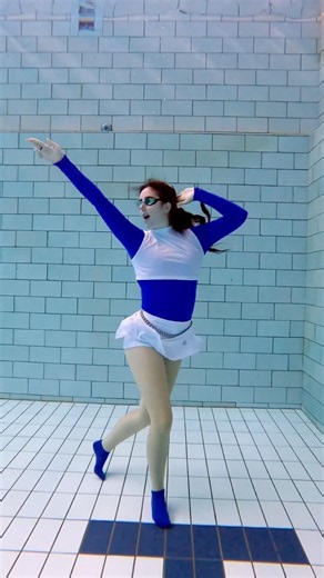 Smooth Criminal Remix Underwater 💦