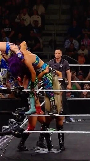 EVERYBODY WANTS A PIECE OF THE ACTION 💪😮‍💨 #WWERaw