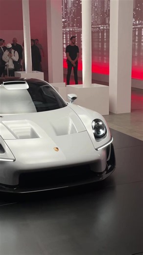 This is the new Porsche Mission S! 😳#porschemissions #porsche #newcar #concept#supercar