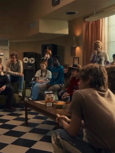 Stranger Things Music: Cups by Anna Kendrick