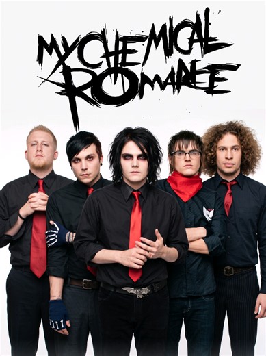 MY CHEMICAL ROMANCE Then (2004) & Now (2026) Gerard Way – Lead Vocalist Ray Toro – Lead Guitarist Frank Iero – Rhythm Guitarist Mikey Way – Bassist Bob Bryar – Drummer During the Three Cheers for Sweet Revenge era (2004), this five-piece lineup helped define My Chemical Romance’s rise in emo and alternative rock. With anthems like “Helena” and “I'm Not Okay (I Promise),” they became one of the defining bands of the 2000s emo scene. #rock #music #transformation #legend #mychemicalromance