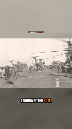 7 People in a 2-Seat Plane Landed on an Aircraft Carrier #shorts