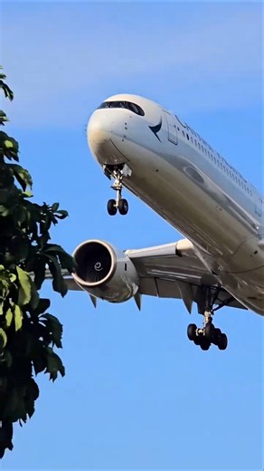 Cathay Pacific Airways A350-1000 Hong Kong international Airport #aviation #airbus Follow this page