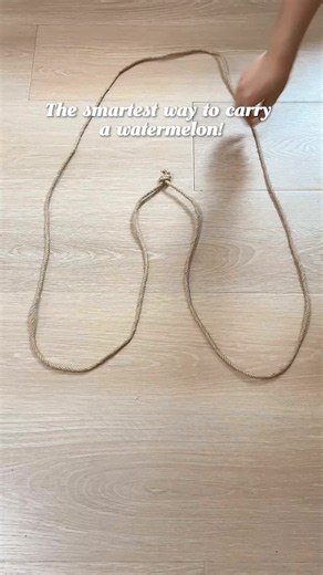Turn simple twine into a handy DIY watermelon carrier. A creative way to make carrying large fruit easier. 🔍 Find it at https://temu.to/m/giv3khdgmbx or with this code kzc687986. #temu #diycrafts