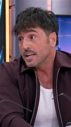 Bustamante confirma que el año que viene tendremos nueva música #BustamanteEH