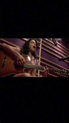 Amy Winehouse — “Love Is a Losing Game” | RARE Acoustic Session (2006)