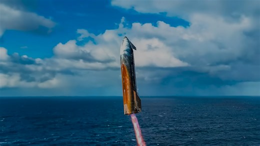 SpaceX’s giant rocket started failing in the sky - catastrophic failure