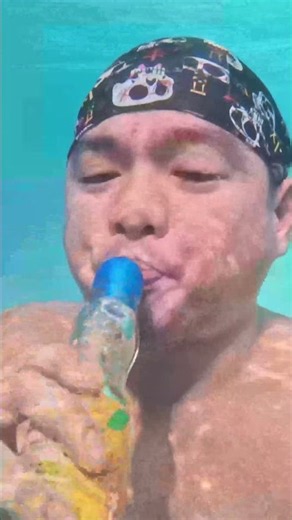 Burp Trevi Grapefruit vs Ramune Orange Underwater