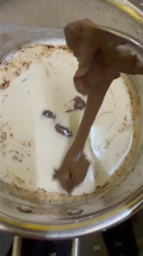 Hot chocolate easy recipe #oddlysatisfying #howtomakechocolateathome #minivlog #recipe#hotchocolate