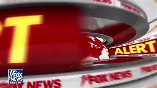 🚨 BOOM: In a stunning 5–4 decision, the U.S. Supreme Court just handed President Trump sweeping wartime power under the 1798 Alien Enemies Act.That opens the door for large-scale deportations of alleged Tren de Aragua gang members straight to El Salvador’s mega-prison. 🔥Should Trump use this power immediately?A. Yes, fullyB. Yes, carefullyC. Only partlyD. No