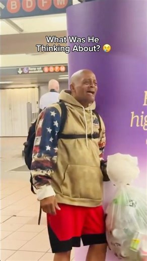 Homeless Man Crying During NYC Subway Performance (Caught on Camera)… Then He Starts Singing 😳😭