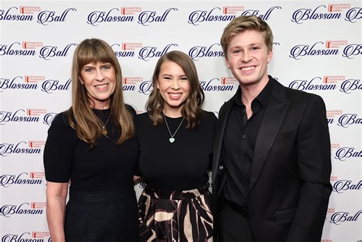 Robert and Terri Irwin reveal update on Bindi Irwin's health