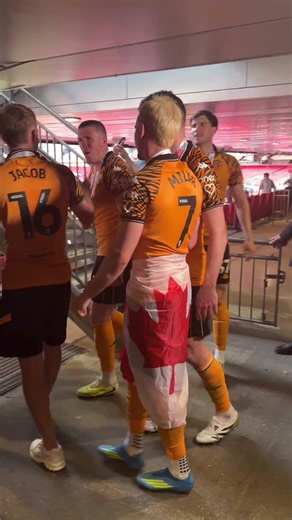 Congratulations, Hull! 📈#EFLPlayOffs #HullCity