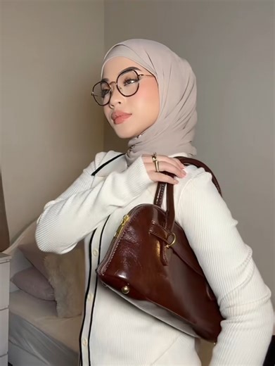 SHEIN Try-On Haul with @najjiiiha 😉 Find this fits on Biz Chic and Dazy on shein 😍 #SHEINtrends #SHEINtrendsMY #SHEINhaul #ootd #fitspo | SHEIN Malaysia