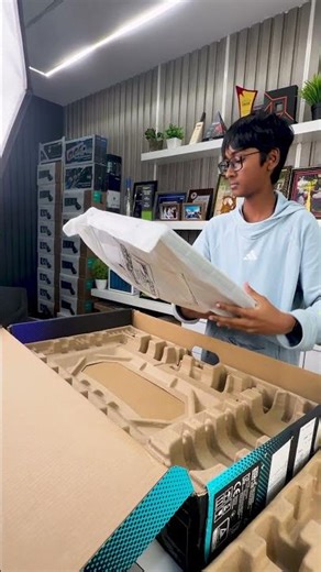 Alienware 25 320Hz Gaming Monitor - AW2525HM Best Monitor For Fps Gaming