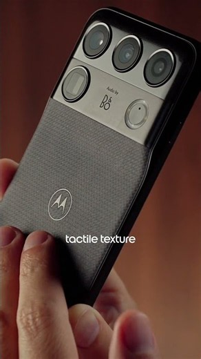 motorola signature 27: Bold new design