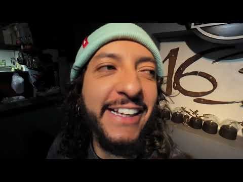 VIDEOS RANDOM 1 ladrón lo bajan de la moto