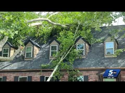 Severe storms in Oklahoma cause widespread damage and power outages