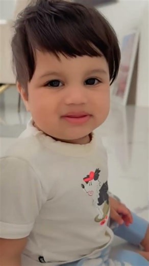 ම්මිගෙයි තාත්තිගෙයි වෙඩින් කොටෝ එක දැකපු කාවින්ද්‍යා දුෂානිගේ බබා කරපු දේ#shorts