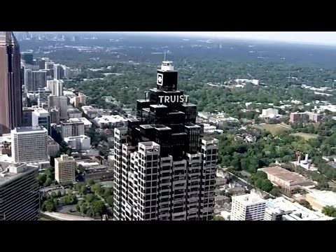 Crews respond to fire at Truist Plaza high-rise in Downtown Atlanta