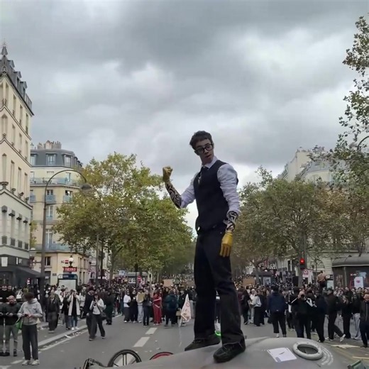 What is Midas doing in France protest 😭 || Song name : Super funk || #midas #fortnite #blocus #fyp #athena