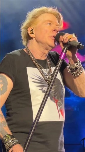 Axl Starts Smooth… Then Suddenly Takes OFF running.