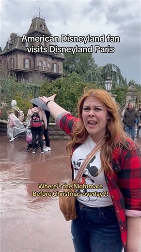 The champagne won her over. 🥂😂 #disneylandparis #funny #disneyland #paris #france