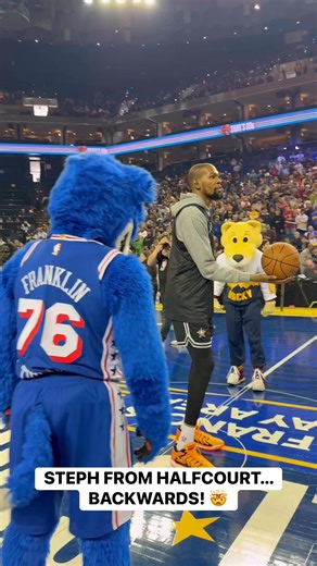 Steph Curry doing Steph Curry things 😅 He drained this insane halfcourt shot backwards during last years All-Star game! Watch him amaze again in this years All-Star game Sunday, February 15th at 5pm/et on NBC & Peacock 📺 | NBA