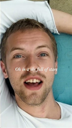 Coldplay - Sky Full of Stars in Live Concert #coldplay #live #concert #skyfullofstars #nostalgia