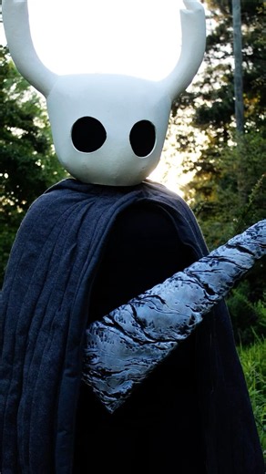 These were the photos I took in my Hollow Knight cosplay!