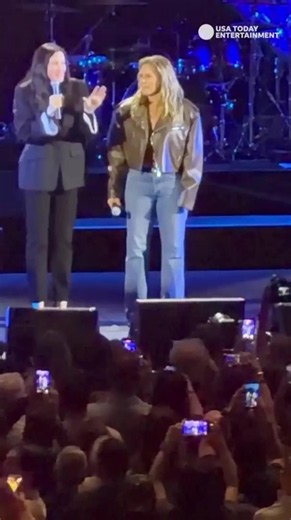 Johnny Depp crashes Steven Tyler, Aerosmith's Hollywood Bowl concert comeback