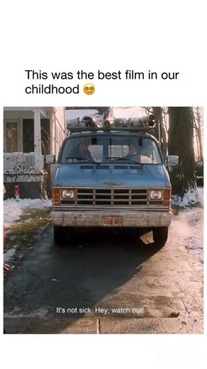 📺 HOME ALONE 2: Instead of flying to Florida with his folks, Kevin ends up alone in New York, where he gets a hotel room with his dad’s credit card—despite problems from a clerk and meddling bellboy. But when Kevin runs into his old nemeses, the Wet Bandits, he’s determined to foil their plans to rob a toy store on Christmas Eve. 🎬Streaming: amazon video, disney, apple tv, fubo tv, fandango at home, hulu, barnes & noble. #jokes #movie #movies #viralmovies #explorepage | somovieshow