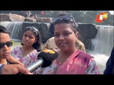 Heavy Tourist Rush at Khasada Waterfall, Visitors Unhappy Over Mismanagement