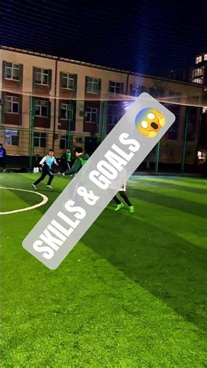 INSANE SKILLS & GOALS 😱 FOOTBALL MAGIC!